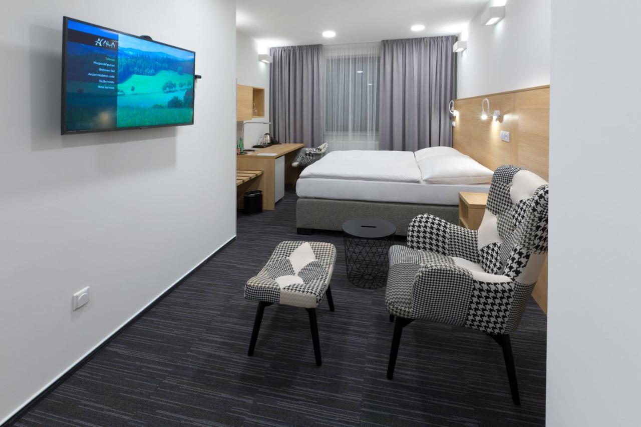 Ala Hotel Бистршице-над-Пернштейнем Экстерьер фото